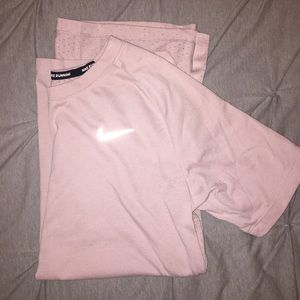 Nike women’s dri-fit running shirt blush pink